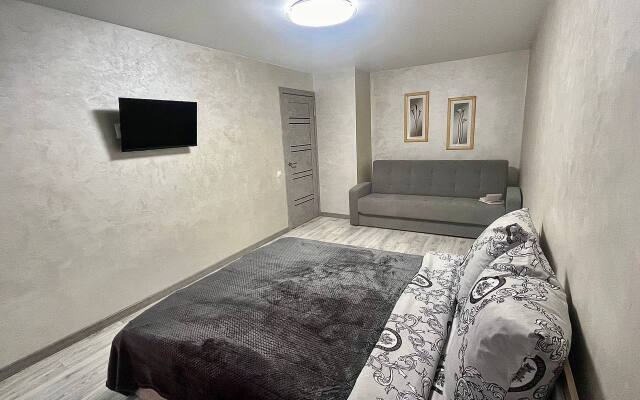 Apartamenty Na Bulvare Chavayna 45 Apartments