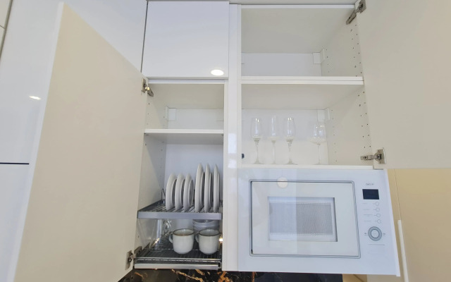 Квартира с бассейном на крыше у моря