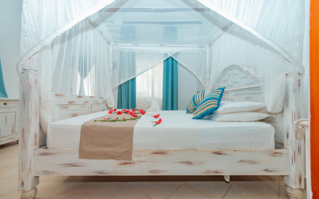 Twiga Beach Resort & Spa