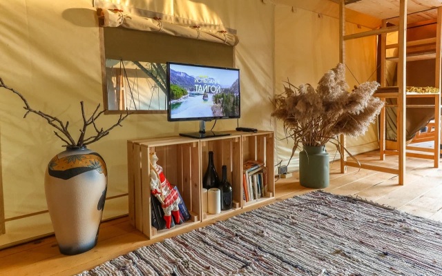 Gosti Glamping
