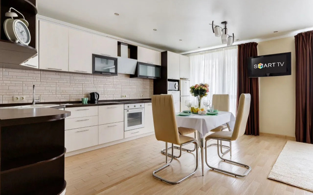 Апартаменты на улице Селезнёва 4/13к2