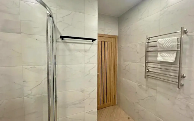 Apartamenty Uyutnaya 3kh Mestnaya Studiya S Balkonom Flat