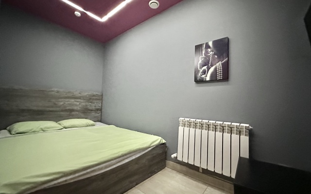 4-Kh Komnatnaya S Basseynom I Saunoy Flat