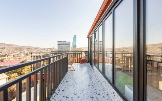 Eagles Nest 2 Apartments