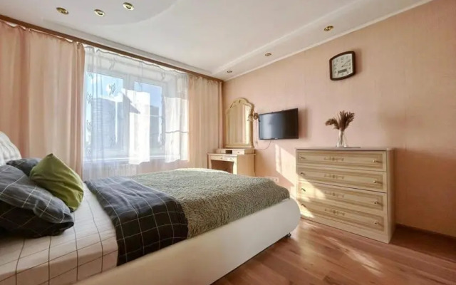 Апартаменты Яблочкова 19