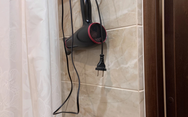 Квартира Уютная в Тихом Центре на Роз 65 10 Минут до Моря