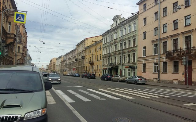 V Tsentre Na Sadovoj Apartments