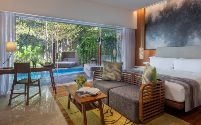 Отель Maya Sanur Resort & Spa