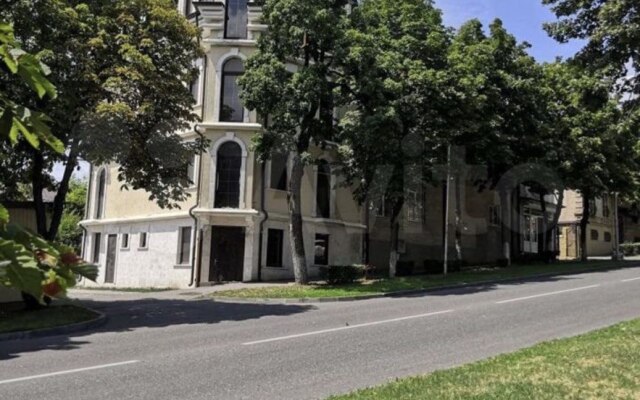 Roza Kavkaza Guest House