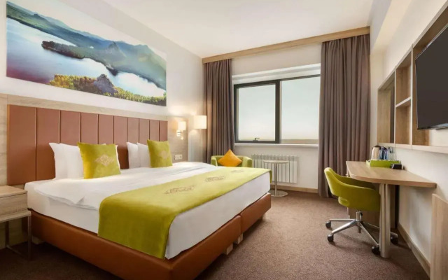 Wyndham Garden Astana Hotel