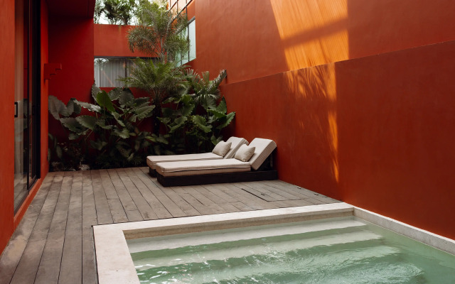 Five Stories by SUOM Guest House