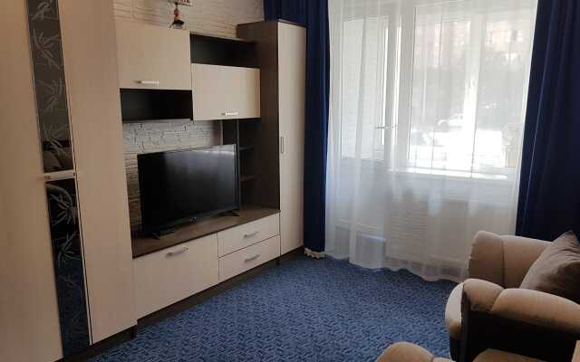 Апартаменты Рядом с ТРК Гудзон