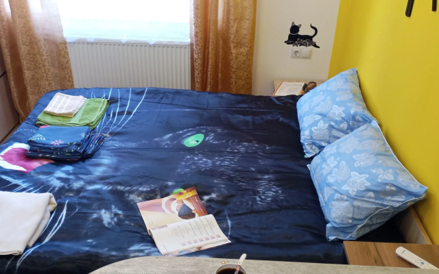 Posutochno So Vsemi Udobstvami Flat