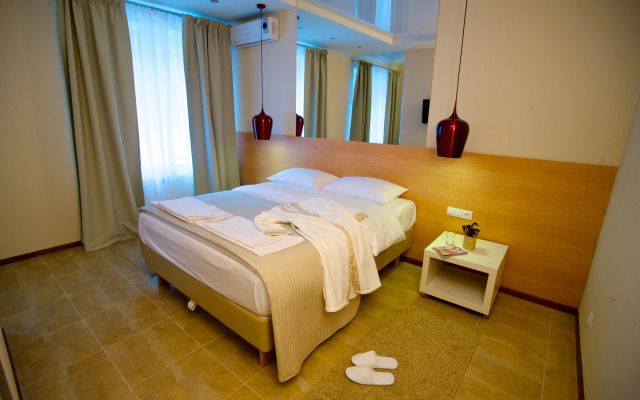 Welcome Hotel