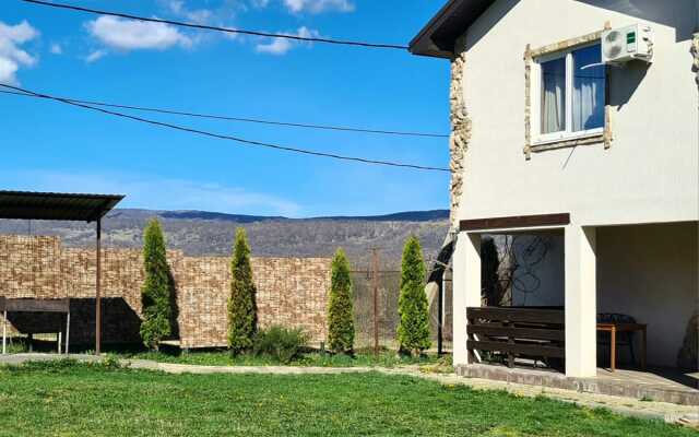 Gornaya Sloboda Hotel