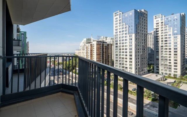 Na Prospekte Al-Farabi 41/3 Blok 3 Apartment