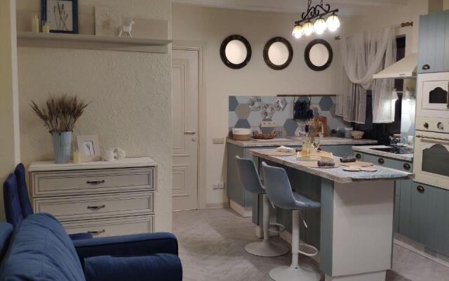 Apartamenty 3kh Komnatnye Dizaynerskie Apartamenty S Basseynom Apartments