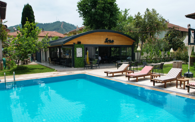 Vira Apart Hotel