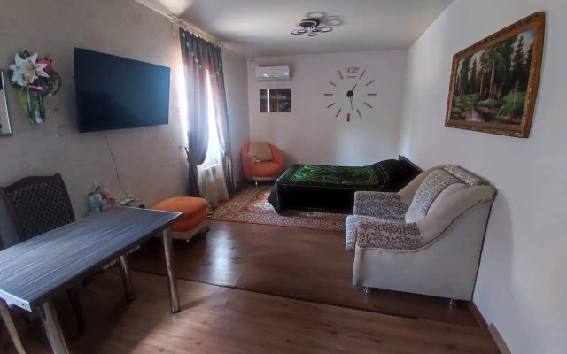 Частный дом на Российской