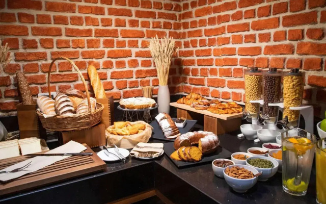 Tbilisi Saburtalo Hotel By Mercure