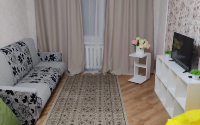 Lengnika Flat