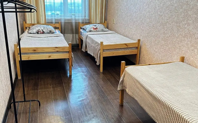 Квартира на Зварыгина 20