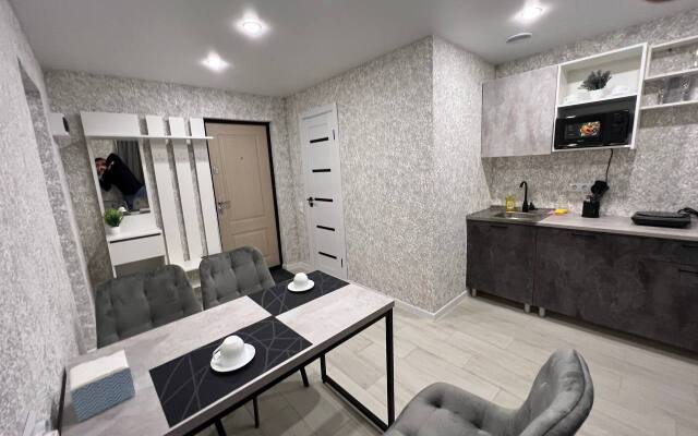 S Khoroshim Remontom Apartament