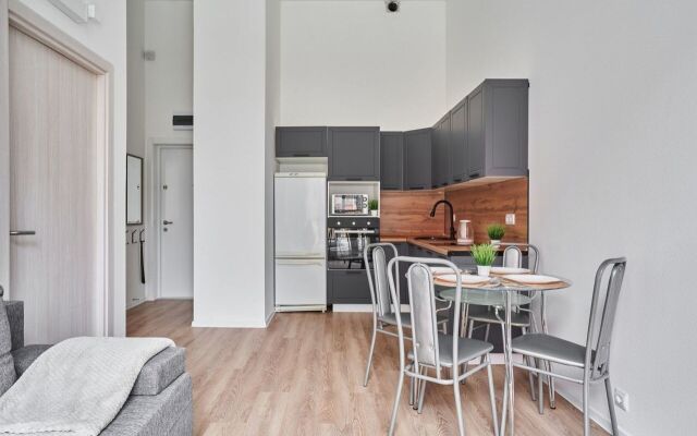 Na Novoserednevskom Prospekte 17/1 Apartments