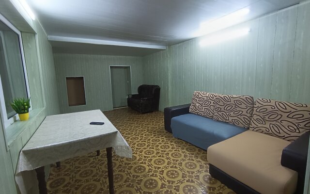 Апартаменты 3х Комнатная Квартира в Центре Пятигорска