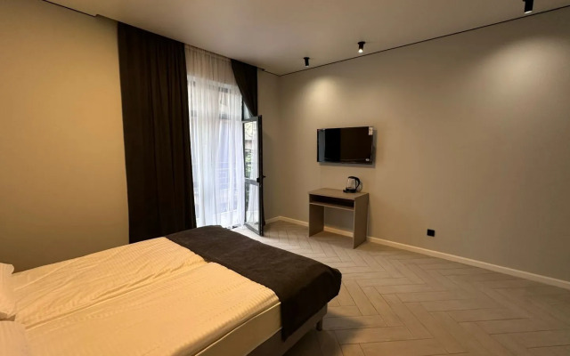 Hotel Aurora Inn Gagra