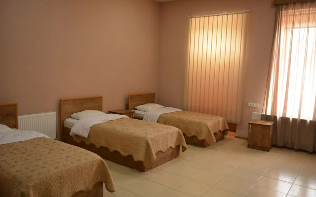 Hotel IDEAL