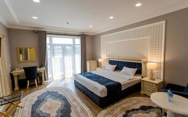 Royal Samarkand Hotel