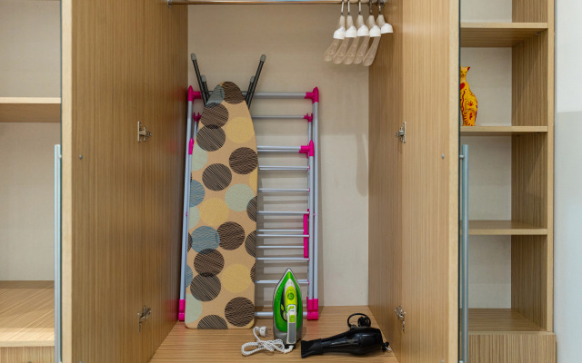 KeyGo #0159, 1 Bedroom, Balcony ,City Center Apartments