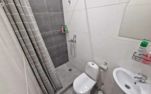 03 Profsoyuznaya Apartment