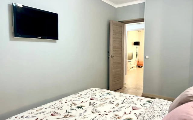 Apartamenty Dvuhkomnatnye Nice Flat