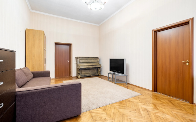 Апартаменты в центре города у метро Чернышевская