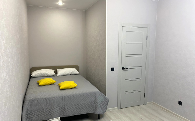 Batashi Green Flat