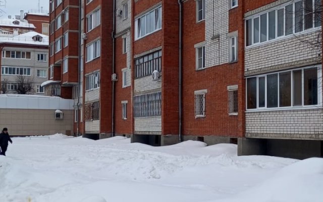 Sovremennaya 2 Komnatnaya Kvartira V Shagovoy Dostupnosti Ot Rkb (bolnitsy) Apartments