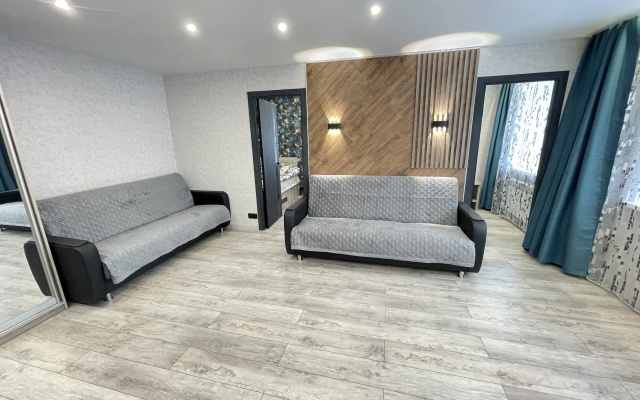 Квартира на Крестовой 128