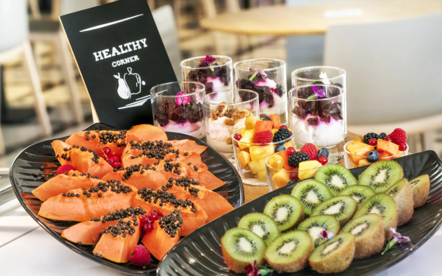 Отель Salles Pere IV Hotel