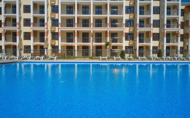 Yevrodvushka S Bacsejnom V Zhk Kiparis 38 Flat