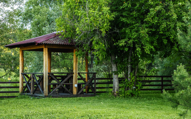 Kedrovy Bereg Recreation Center