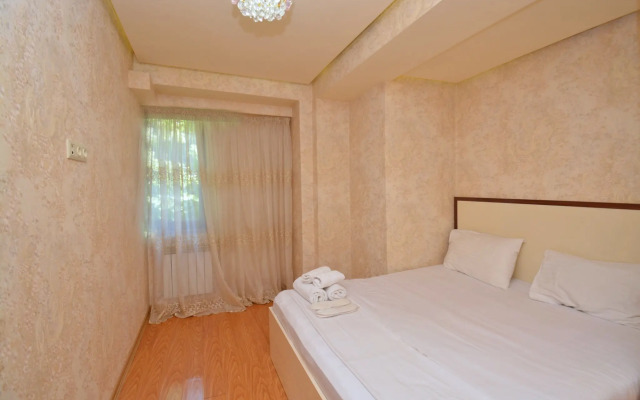 Perte House on Pushkin 43 Apartments