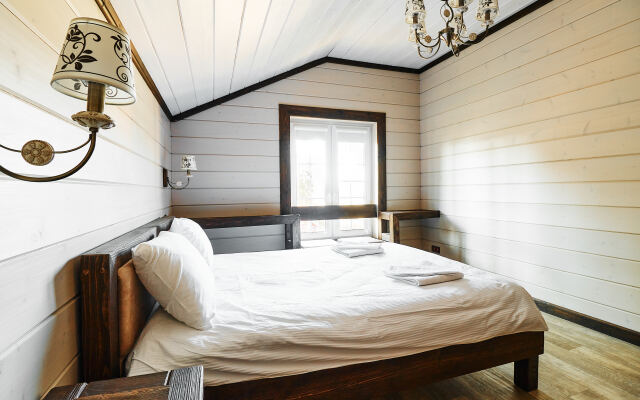 Апартаменты двухэтажные 1799