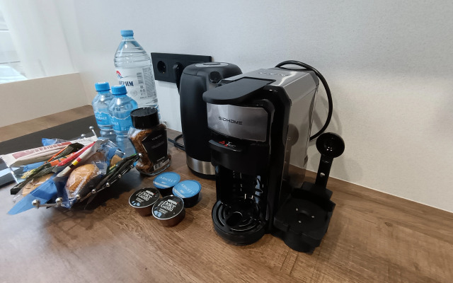 Dvukhetazhnaya Dizayn Studiya Delyuks Flat