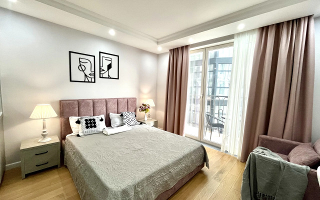 Квартира Красивая студия в резиденции Граф Толстой