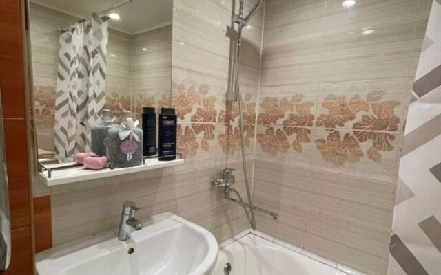 Апартаменты GoldApart на Чайковского