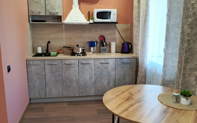 Квартира Уютная студия у ЖД вокзала