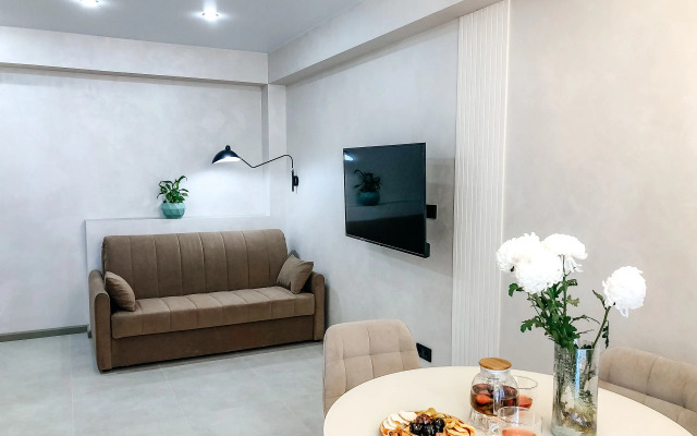 Квартира Уютная с Отдельной Комнатой