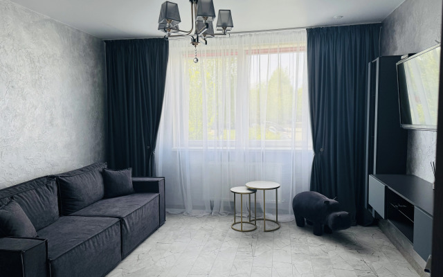 Art na Stanislavskogo Flat